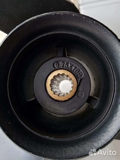 Винт для мотора