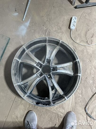 Литые диски r 20 114.3* 5