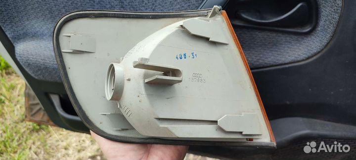 Поворотники ауди 100