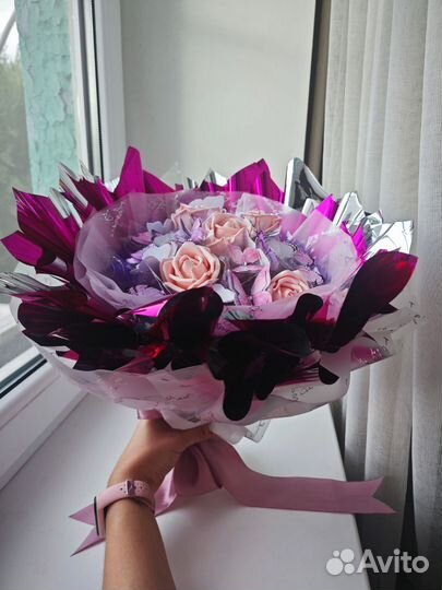 Светящийся букет из бабочек