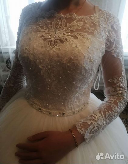 Свадебное платье