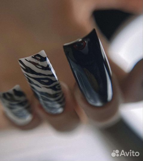 Наращивание ногтей