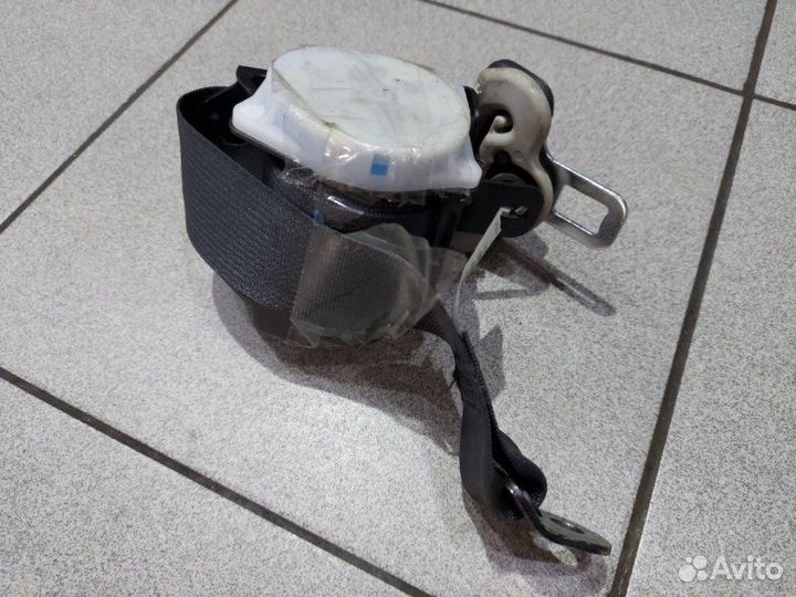 Ремень безопасности задний левый Nissan Note E12