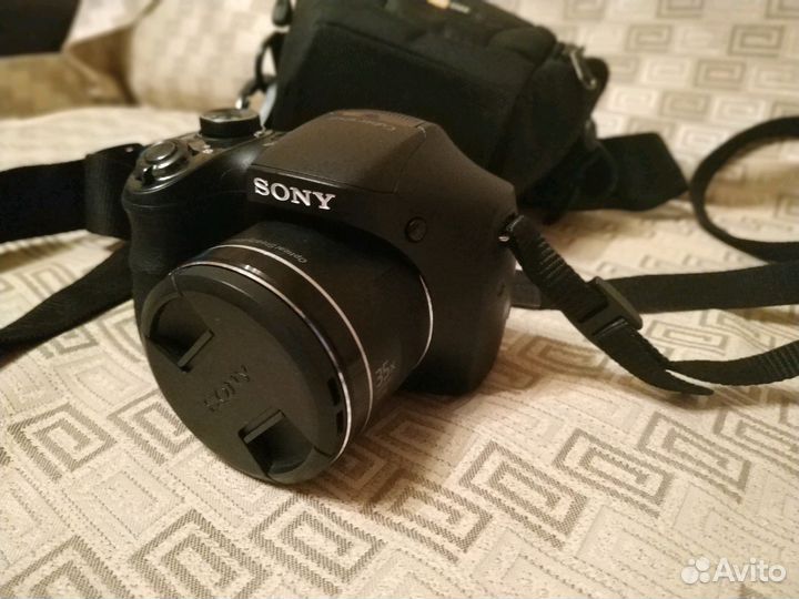 Фотоаппарат компактный Sony CyberShot H300