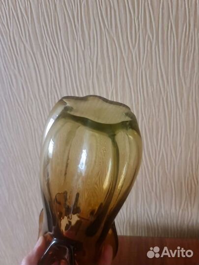 Ваза для цветов СССР из цветного стекла