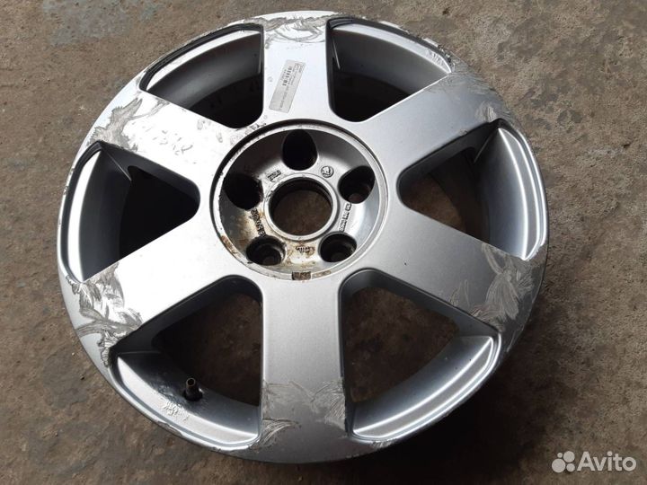 Диск литой Skoda Octavia A5