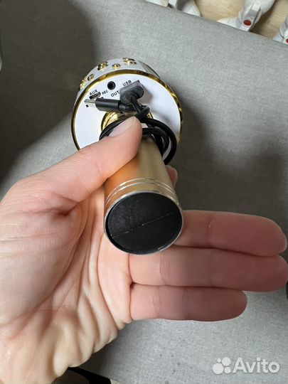 Микрофон для караоке беспроводной