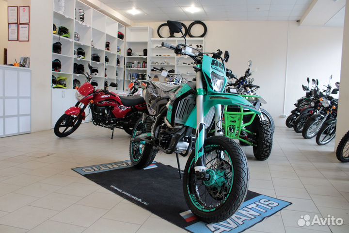 Мотоцикл avantis A7 NEW Motard dohc с птс