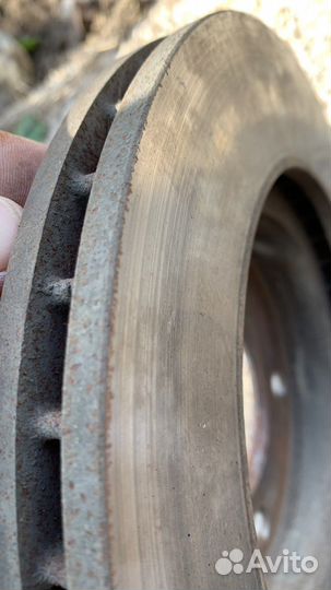 Тормазной диск передний Mazda 626