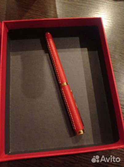 Ручка шариковая Carolina Herrera