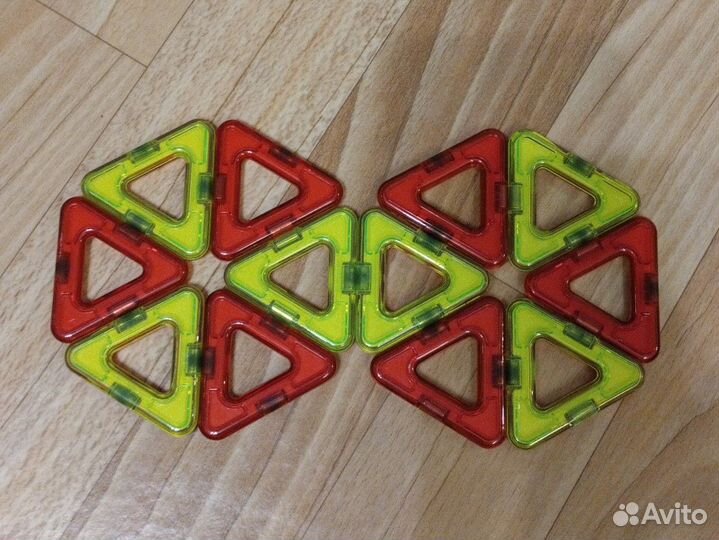 Attivio Магнитный конструктор Луноход 35 деталей