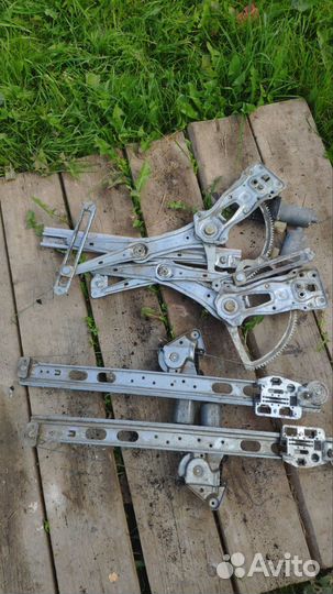 Стеклоподъемник mercedes Ml W163