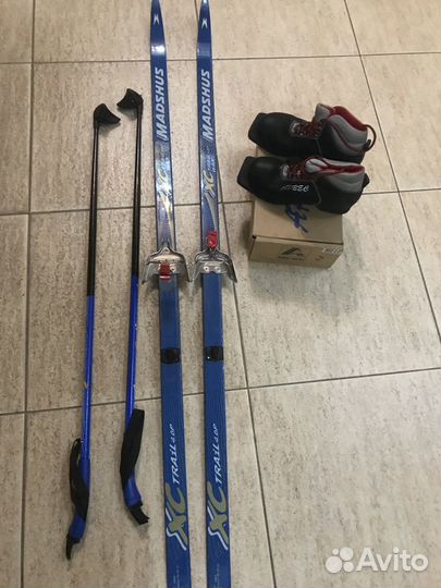 Детские лыжи Madshus +ботинки+палки