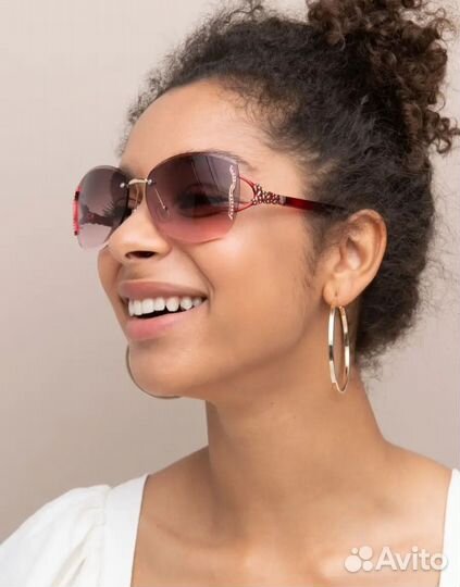 Очки солнцезащитные женские
