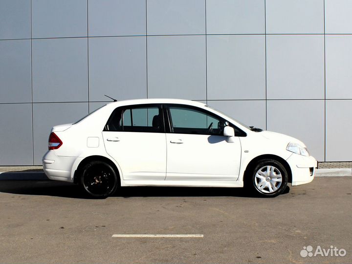 Nissan Tiida 1.6 AT, 2013, 169 375 км