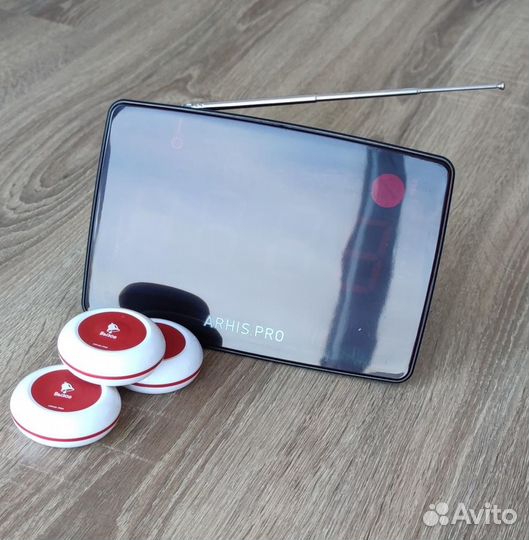 Кнопка вызова персонала и табло, часы, усилитель