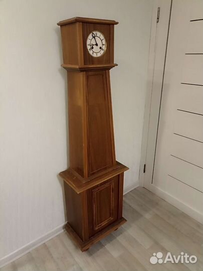 Часы напольные