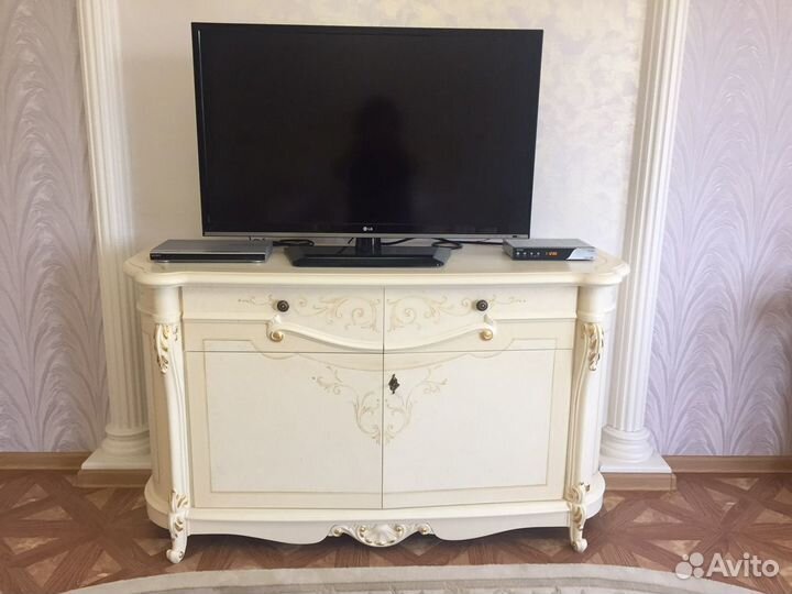 Мебель спальный гарнитур