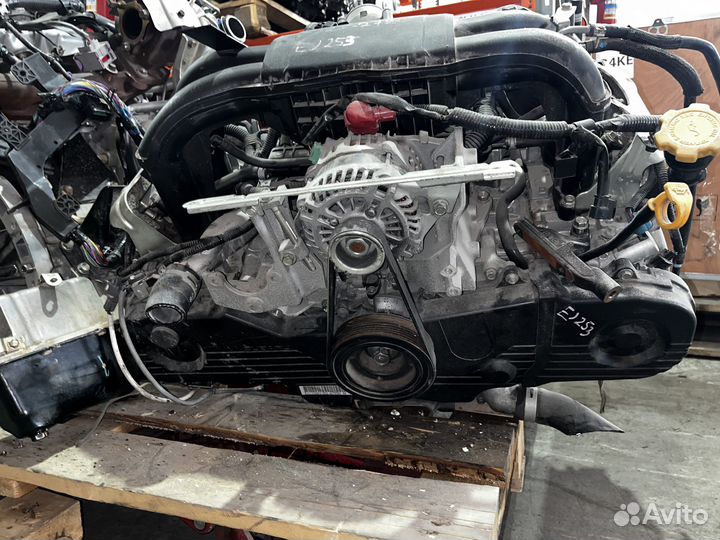 Двигатель контр.Subaru Forester Impreza (JPN)