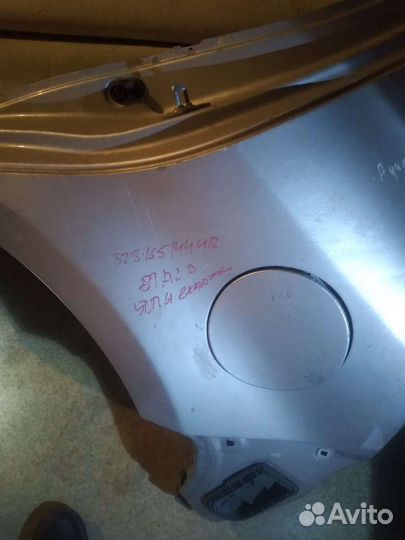 Продам заднее левое крыло от Тойота Аква