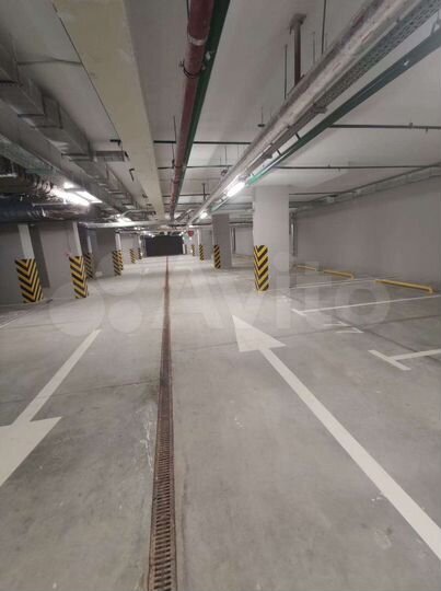 Машиноместо, 16 м²