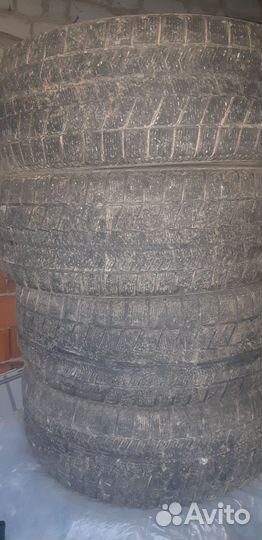 Bridgestone Blizzak Ice 205/55 R16