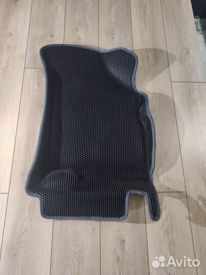 Автоковер водитeльский EVA 3D Eва эва полики ковeр