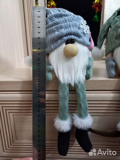 Новогодний гном