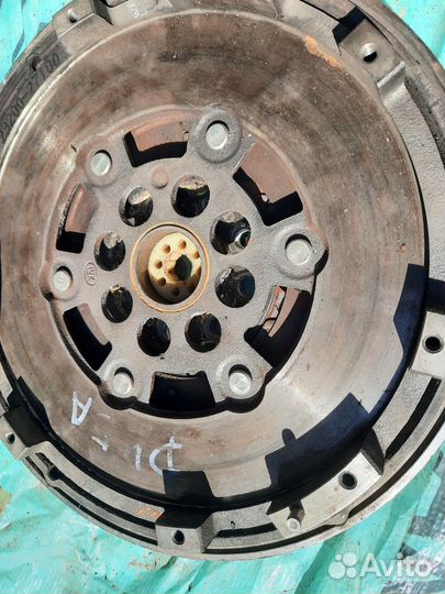 Двухмассовый маховик Kia Sportage 2 D4EA