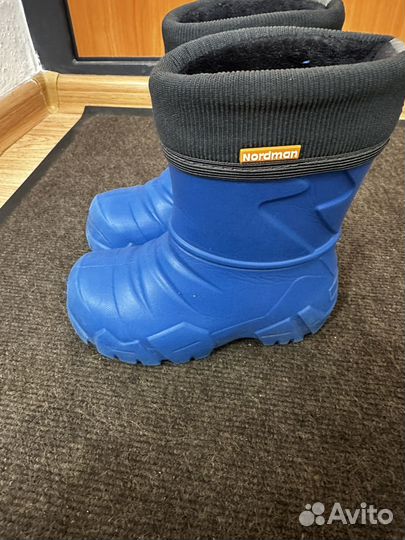 Детские резиновые сапоги 27 размер