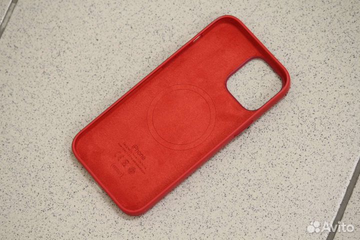 Чехол на iPhone 13 Pro Max с MagSafe