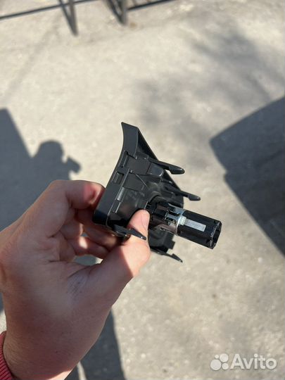 Прикуриватель задних сидений Skoda Kodiak