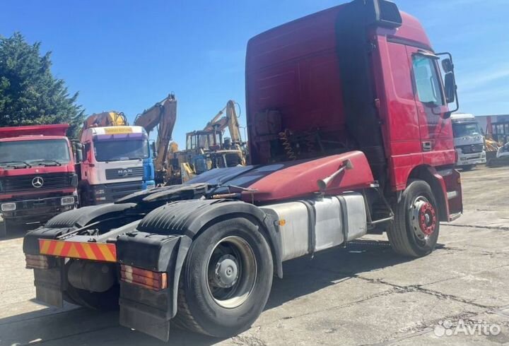 В разборке грузовик Mercedes,Actros MPI 1996-2002