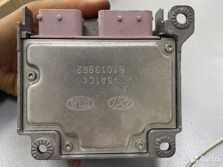 Блок управления airbag 95910-A7100 Kia Cerato 2014