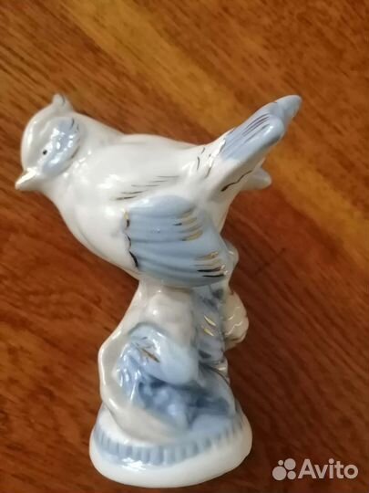 Фарфоровые статуэтки СССР лфз. птичка