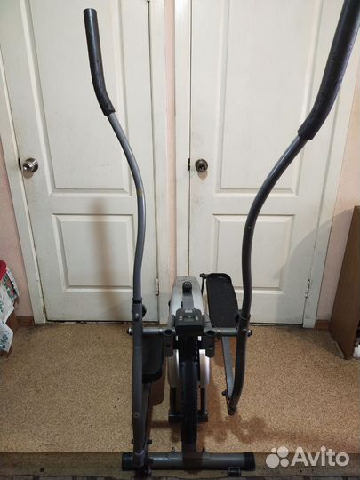 Эллиптический тренажер