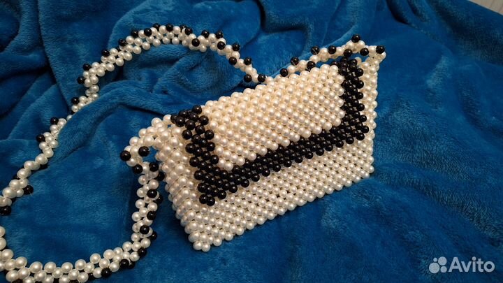 Сумка из бусин ручной работы