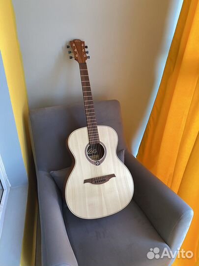 Акустическая гитара Lag T-70A NAT