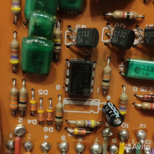 Гитарная педаль Boss SD-1