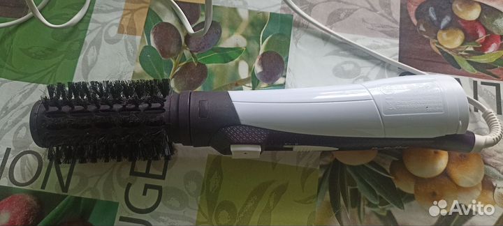 Фен щетка вращающаяся BaByliss 700