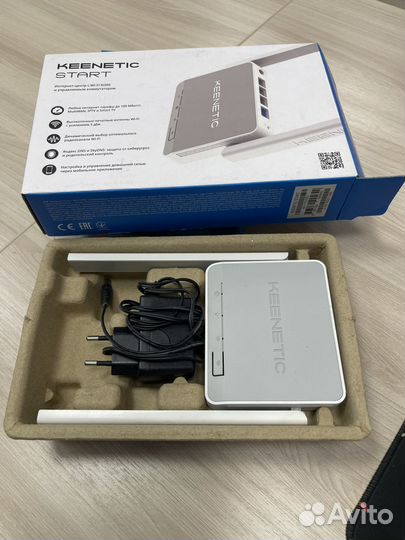 Роутер Zyxel keenetic