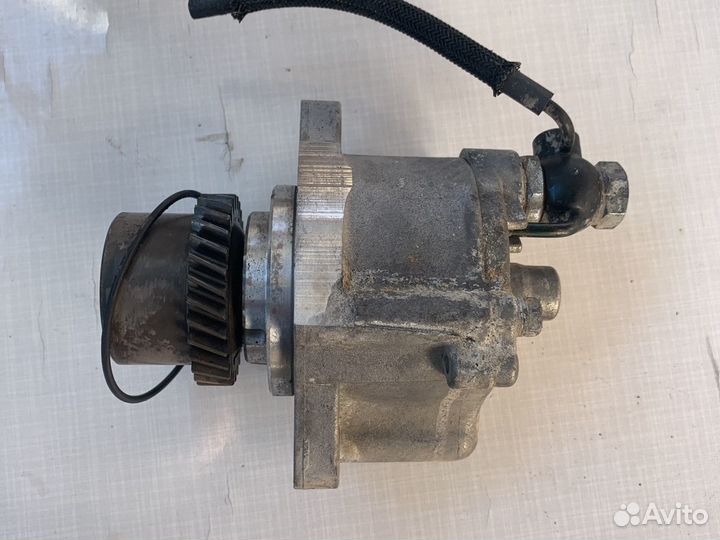 Вакуумный насос TLC prado 150 3.0 дизель 1KD