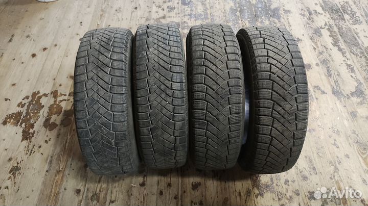Pirelli Ice Zero FR 185/65 R15 92T