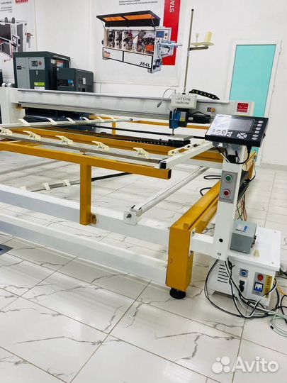 Одноигольная стегальная машина