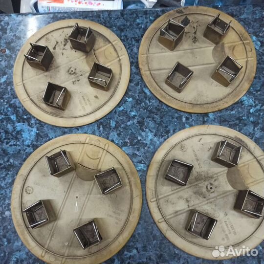 Заглушки для дисков Volkswagen golf