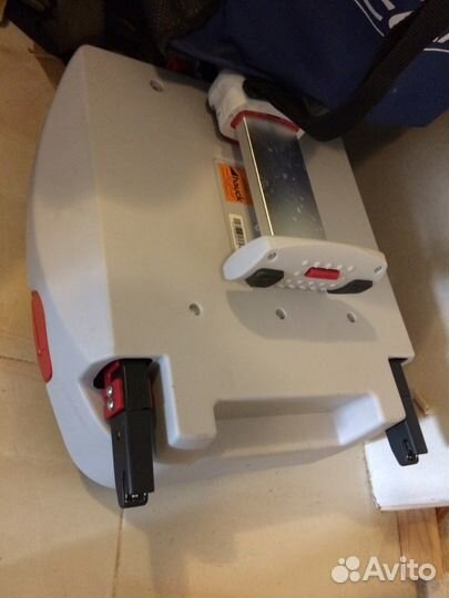 Продам автокресло Hauck