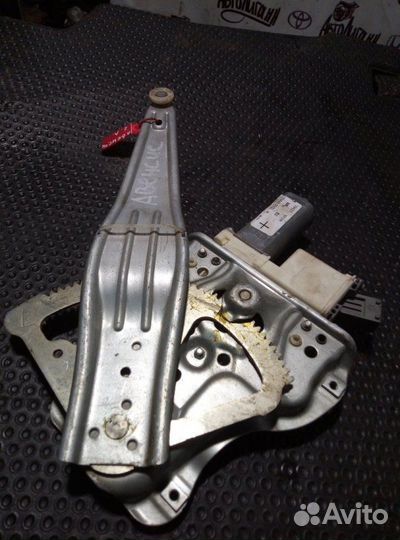 Стеклоподъемник задний левый Toyota Avensis