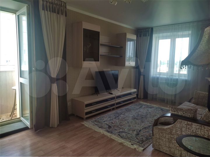 2-к. квартира, 57 м², 4/5 эт.