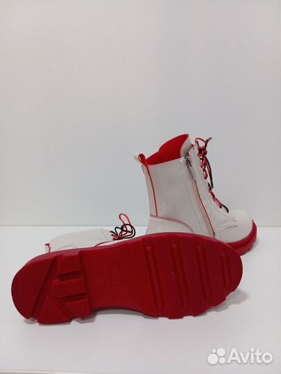 Ботинки женские 38