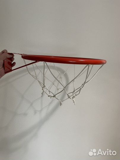 Баскетбольное кольцо с упором